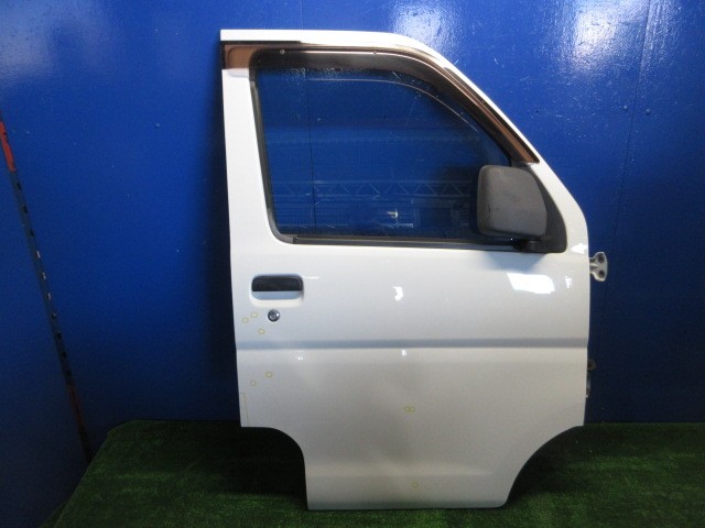 【中古】中古部品 ハイゼット S321V 右ﾌﾛﾝﾄﾄﾞｱ 【3310270100-000015072513100】