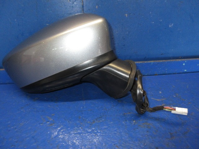 【中古】中古部品 アクセラ BYEFP 右ｻｲﾄﾞﾐﾗｰ 【3310270100-000015055813500】
