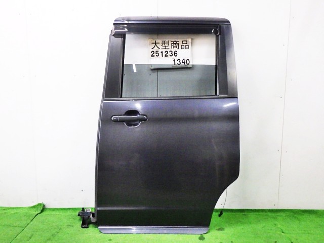 【中古】中古部品 パレット MK21S 左ﾘｱﾄﾞｱ 【3330890100-000025123613400】｜e-cleマート