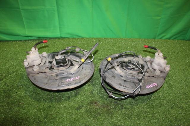 【中古】中古部品 セレナ C25 左ﾘｱﾅｯｸﾙﾊﾌﾞ 【3330950100-000051281544440】 9,447円