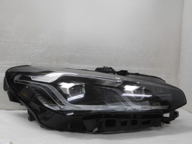 【中古】中古部品 BMW 2シリーズ 62BX15 右ヘッドランプ 【3380050000-000037636010800】|e-cleマート