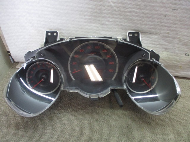 【中古】中古部品 フィット GE6 ｽﾋﾟｰﾄﾞﾒｰﾀｰ 【3540020100-000007102961400】