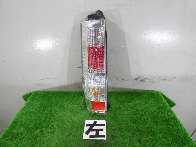 【中古】中古部品 スクラム DG64W 左ﾃｰﾙﾗﾝﾌﾟ 【3260250000-000025152015600】 15,620円