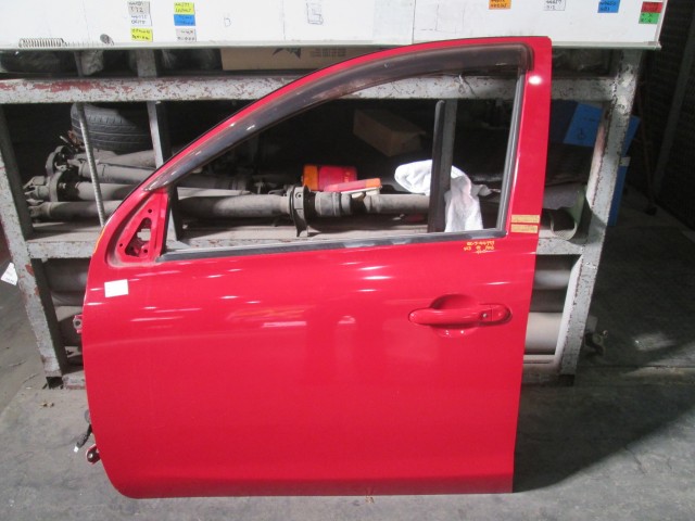 【中古】中古部品 マーチ K13 左ﾌﾛﾝﾄﾄﾞｱ 【3310160100-000004479313200】
