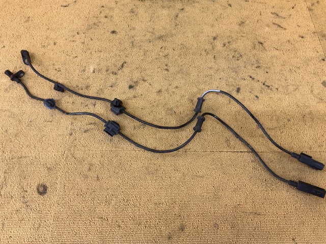【中古】中古部品 ワゴンＲ MH95S ABSｾﾝｻｰ 【3330960100-000052591763450】