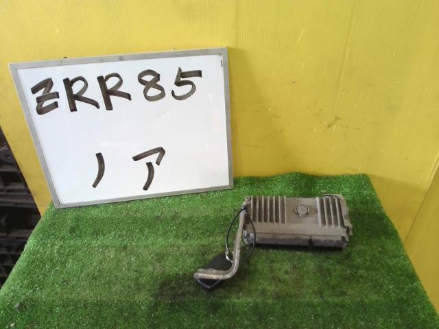 【中古】中古部品 ノア ZRR85G ｴﾝｼﾞﾝｺﾝﾋﾟｭｰﾀｰ 【3331010600-251004001063100】