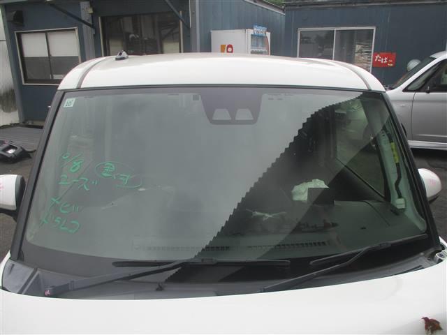 【中古】中古部品 トール M900S ﾌﾛﾝﾄｳｲﾝﾄﾞｶﾞﾗｽ 【3500080000-251008000411200】｜e-cleマート