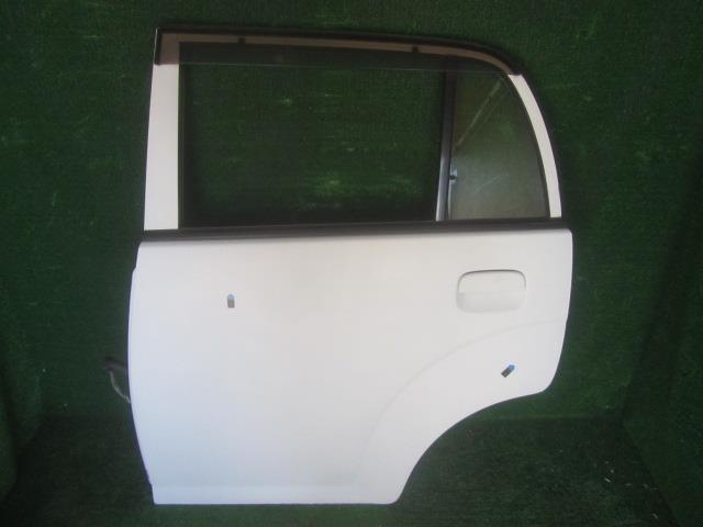 【中古】中古部品 アルト HA24S 左ﾘｱﾄﾞｱ 【3310030100-251029000113400】