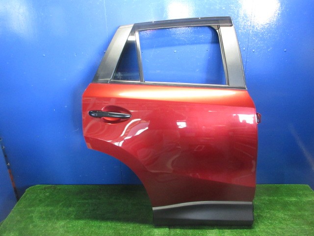 【中古】中古部品 CX-5 KE2FW 右リアドア 【3310270100-000015086913300】