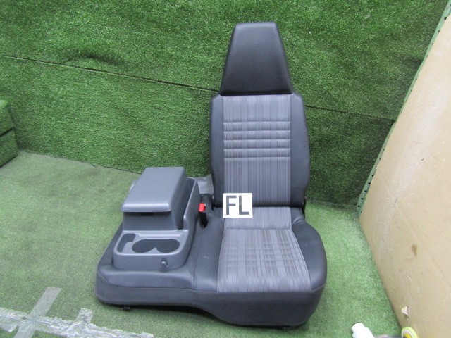 【中古】中古部品 ボンゴ SLP2T アシスタントシート 【3330200100-252044000070600】