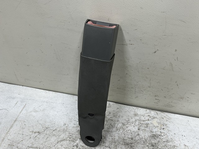 【中古】中古部品 クライスラーPTクルーザー PT2K24 シートベルト 【3310070100-0000Y0730677150】