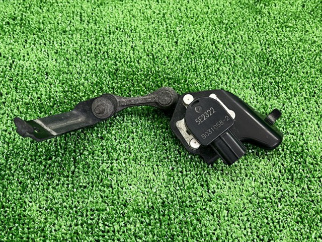 【中古】中古部品 エスクァイア ZWR80G ﾊｲﾄｺﾝﾄﾛｰﾙｾﾝｻｰ 【3330240100-002025616161460】 5,852円