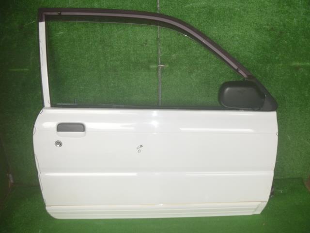 【中古】中古部品 ミラ L502S 右ﾌﾛﾝﾄﾄﾞｱ 【3330370100-000253017513100】