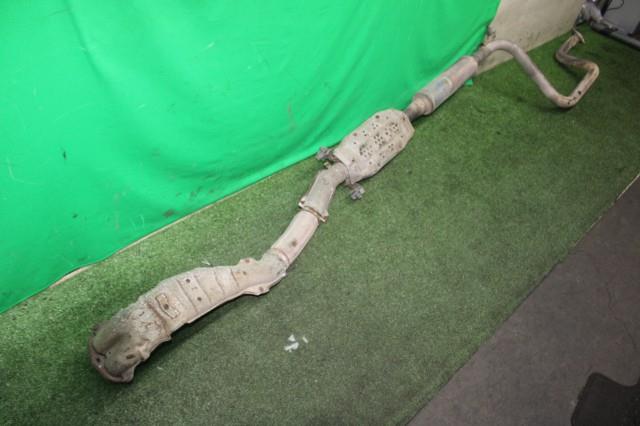 【中古】中古部品 プリメーラカミノ WHP11 ｴｷｿﾞｰｽﾄｾﾝﾀｰﾏﾌﾗｰ 【3330950100-000052050322300】