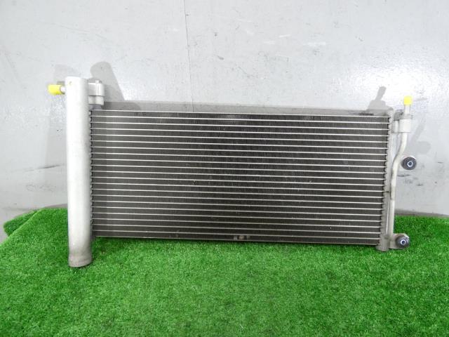 【中古】中古部品 ミニキャブ DS16T ｺﾝﾃﾞﾝｻｰ 【3260250000-000025153160600】