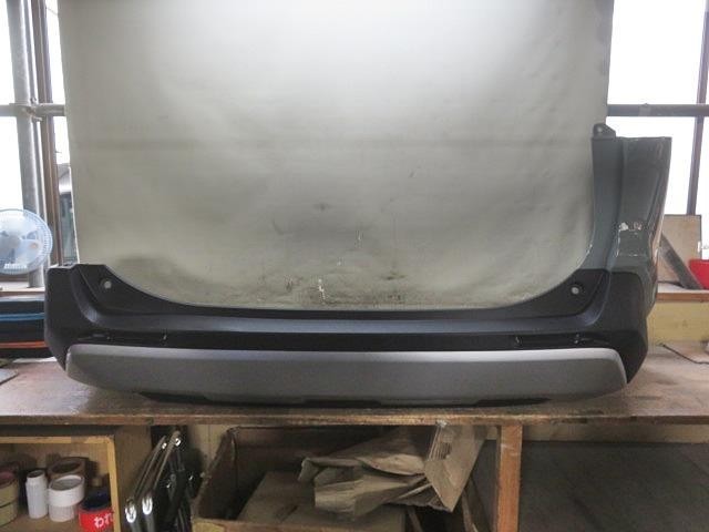 【中古】中古部品 ＲＡＶ&minus;４ MXAA52 ﾘｱﾊﾞﾝﾊﾟｰ 【3330380100-000033805415100】｜e-cleマート