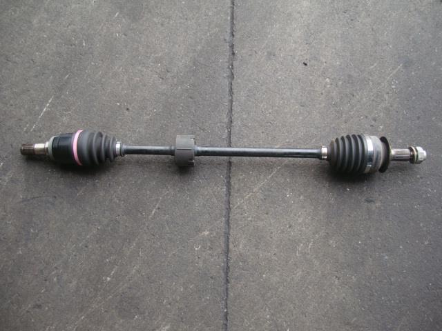 【中古】中古部品 モコ MG33S 右ﾌﾛﾝﾄﾄﾞﾗｲﾌﾞｼｬﾌﾄ 【3340220100-000226075142100】