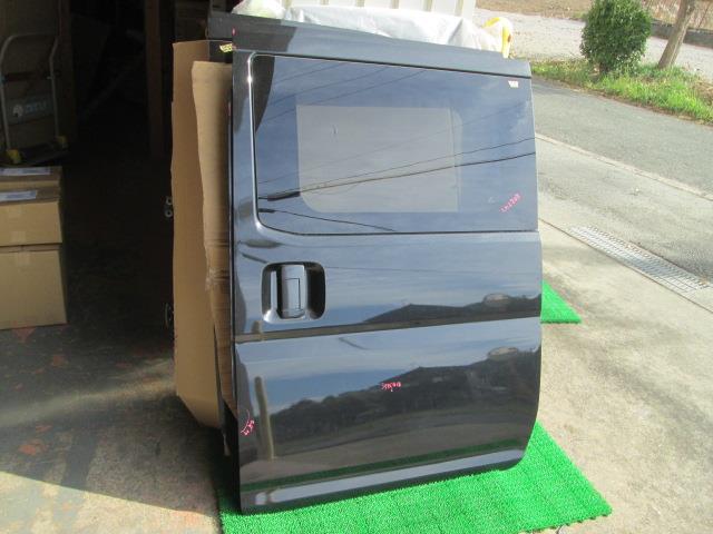 【中古】中古部品 ハイゼット S710V 左ﾘｱﾄﾞｱ 【3310190100-000255009413400】