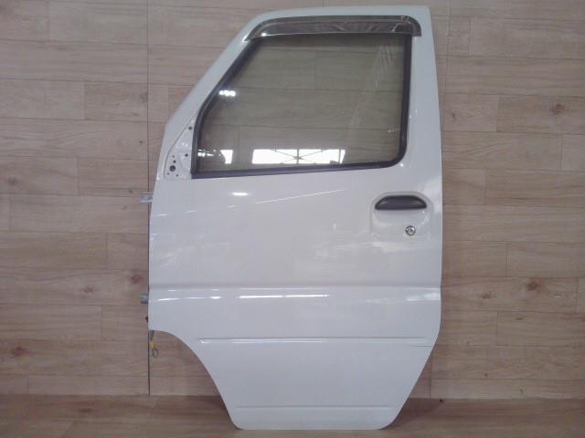 【中古】中古部品 ミニキャブ U61T 左フロントドア 【3310390100-251101000313200】|e-cleマート