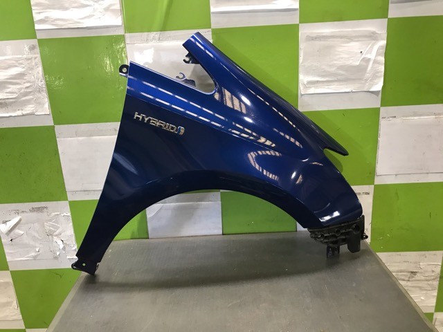 【中古】中古部品 プリウスα ZVW40W 右ﾌﾛﾝﾄﾌｪﾝﾀﾞｰ 【3330530100-000005455210600】