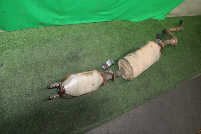 【中古】中古部品 キャラバン FHGE24 ﾘｱﾏﾌﾗｰ 【3330950100-000052071222500】 51,744円