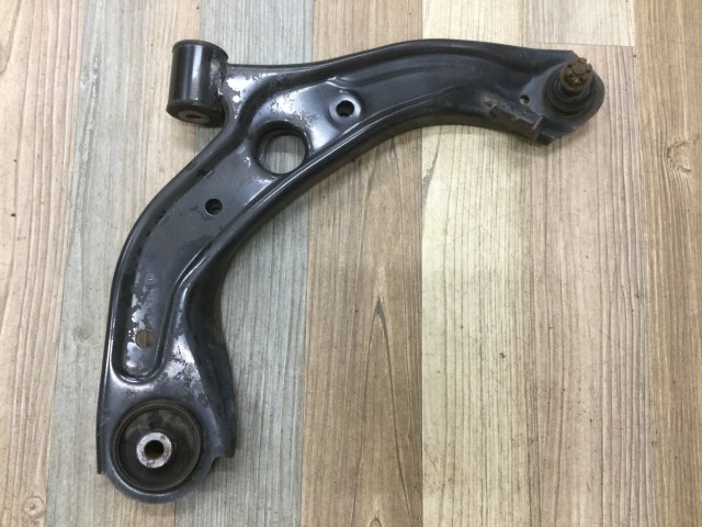 【中古】中古部品 Ｎ－ＢＯＸ JF4 右ﾌﾛﾝﾄﾛｱｱｰﾑ 【3330960100-000052598851720】