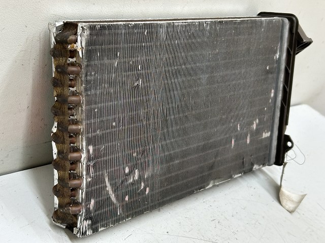 【中古】中古部品 クライスラーボイジャー GS33S A/Cｸｰﾘﾝｸﾞﾕﾆｯﾄ 【3310070100-000641820260800】