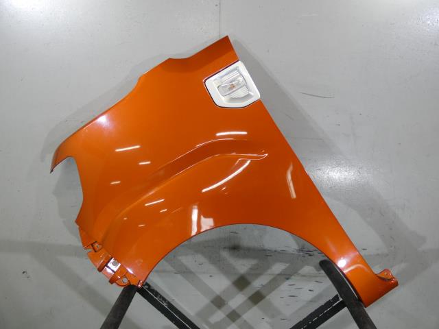 【中古】中古部品 ウェイク LA710S 左ﾌﾛﾝﾄﾌｪﾝﾀﾞｰ 【3260250000-000025159610700】