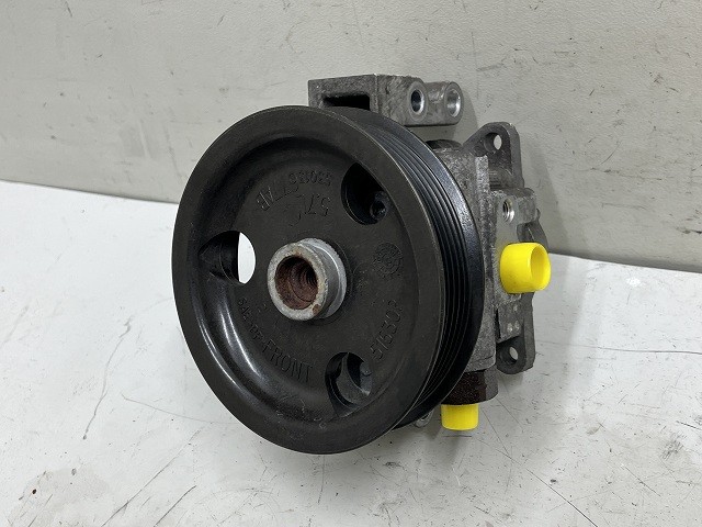 【中古】中古部品 ジープ グランドチェロキー WK36 ﾊﾟﾜｽﾃﾍﾞｰﾝﾎﾟﾝﾌﾟ 【3310070100-000090773343300】