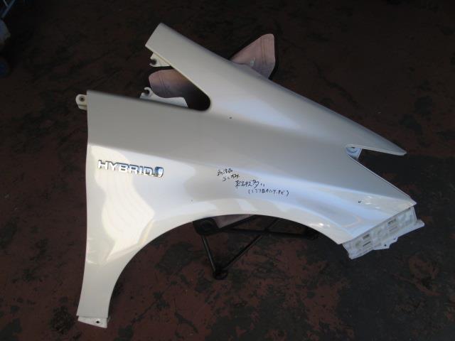 【中古】中古部品 プリウス ZVW30 右ﾌﾛﾝﾄﾌｪﾝﾀﾞｰ 【3310190100-000255010510600】