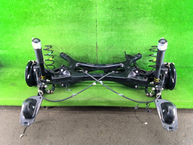 【中古】中古部品 プリウス ZVW51 ﾘｱｱｸｽﾙﾋﾞｰﾑ 【3330990100-250916000753500】