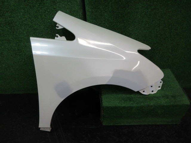 【中古】再生部品 プリウスα ZVW40W 右ﾌﾛﾝﾄﾌｪﾝﾀﾞｰ 【3380010000-251110500310600】