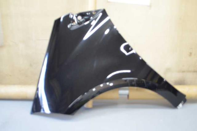【中古】中古部品 ベンツ Aクラス CBA 左ﾌﾛﾝﾄﾌｪﾝﾀﾞｰ 【3310580000-251111001810700】