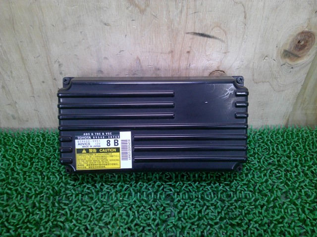 【中古】中古部品 クラウン GWS204 ABSｺﾝﾋﾟｭｰﾀｰ 【3330660100-000025332263400】