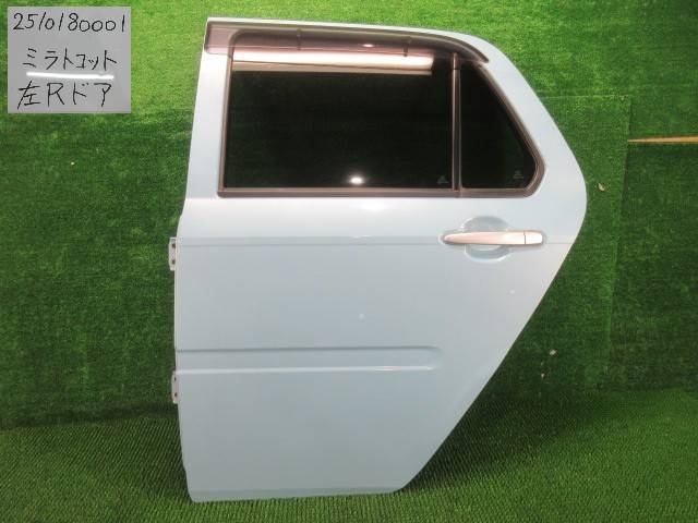 【中古】中古部品 ミラトコット LA550S 左ﾘｱﾄﾞｱ 【3330991000-251018000113400】