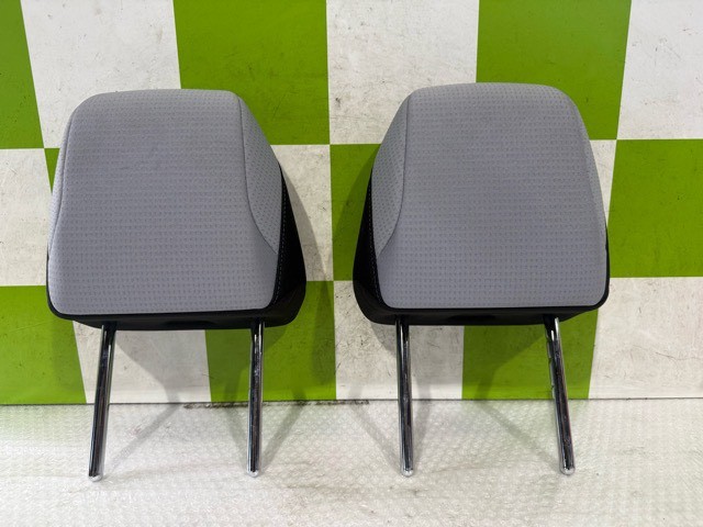 【中古】中古部品 プリウス ZVW50 ﾍｯﾄﾞﾚｽﾄ 【3330530100-000005453477400】