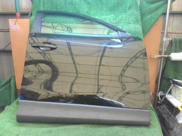 【中古】中古部品 CX−5 KE2FW 右フロントドア 【3260240000-251112000113100】|e-cleマート