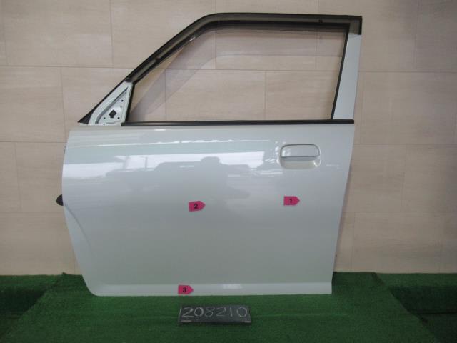 【中古】中古部品 アルト HA24S 左ﾌﾛﾝﾄﾄﾞｱ 【3310120100-251113000613200】