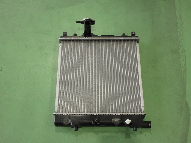 【中古】中古部品 モコ MG22S ﾗｼﾞｴｰﾀ 【3310590000-202511041820400】