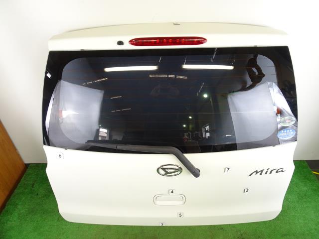 【中古】中古部品 ミラ L285S ﾊﾞｯｸﾄﾞｱ 【3330640100-251112000115800】