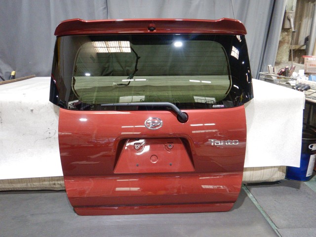 【中古】中古部品 タント LA660S ﾊﾞｯｸﾄﾞｱ 【3330810100-251111000515800】