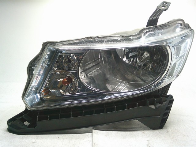 【中古】中古部品 フリードスパイク GP3 左ﾍｯﾄﾞﾗﾝﾌﾟ 【3330990500-251113000110900】