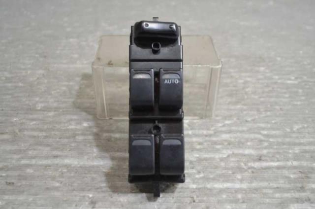 【中古】中古部品 スイフト HT51S ﾊﾟﾜｰｳｲﾝﾄﾞｳｽｲｯﾁ 【3310580000-251114000161900】