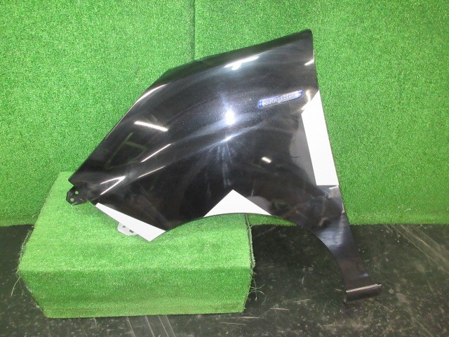 【中古】再生部品 ソリオ MA36S 左フロントフェンダー 【3380010000-251114500310700】|e-cleマート