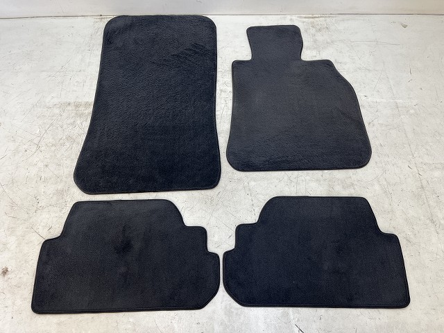 【中古】中古部品 BMW 1シリーズ UM20 ﾌﾛｱﾏｯﾄ 【3310070100-0000Y0768377450】