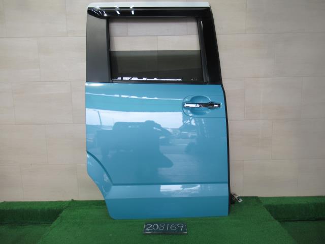 【中古】中古部品 Ｎ－ＢＯＸ JF1 右ﾘｱﾄﾞｱ 【3310120100-251114000213300】