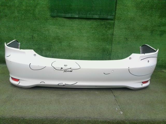 【中古】中古部品 カローラアクシオ NKE165 ﾘｱﾊﾞﾝﾊﾟｰ 【3310540000-000025323515100】