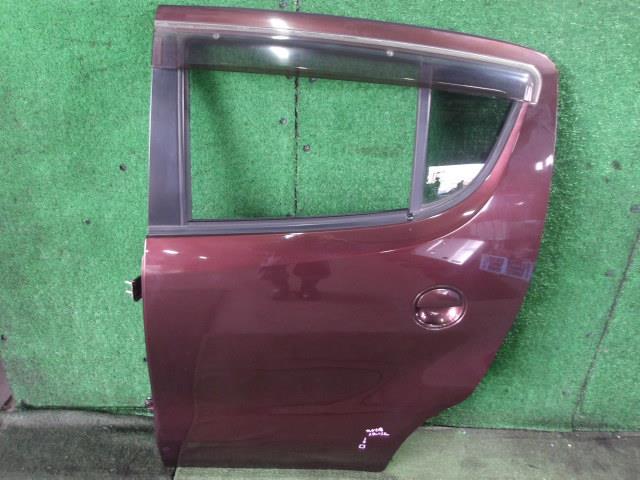 【中古】中古部品 モコ MG22S 左ﾘｱﾄﾞｱ 【3340220100-000226060613400】