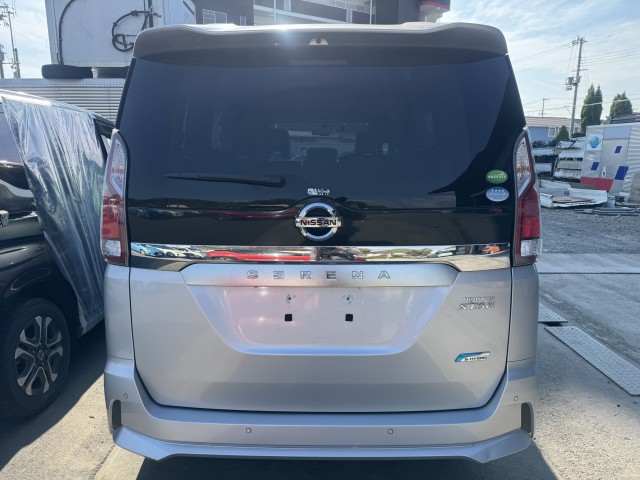 【中古】中古部品 セレナ GFC27 ﾊﾞｯｸﾄﾞｱ 【3330660100-000025334015800】