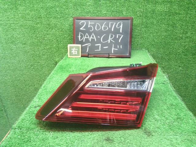 【中古】中古部品 アコード CR7 右ﾃｰﾙﾗﾝﾌﾟ 【3330990200-000025067915501】 26,740円